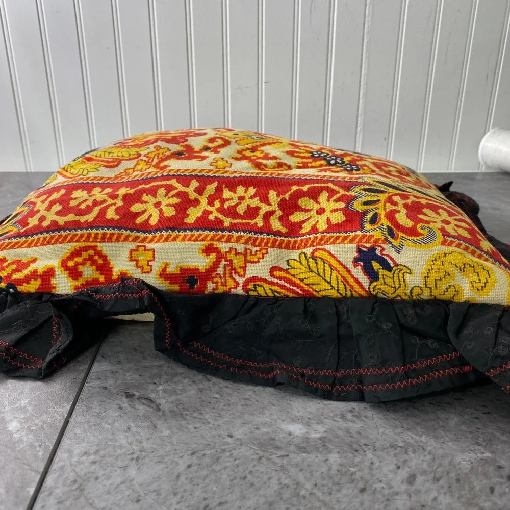 Vintage‎ 70s Handmade Patchwork Boho Throw Pillow Floral Ruffle Square 19.5